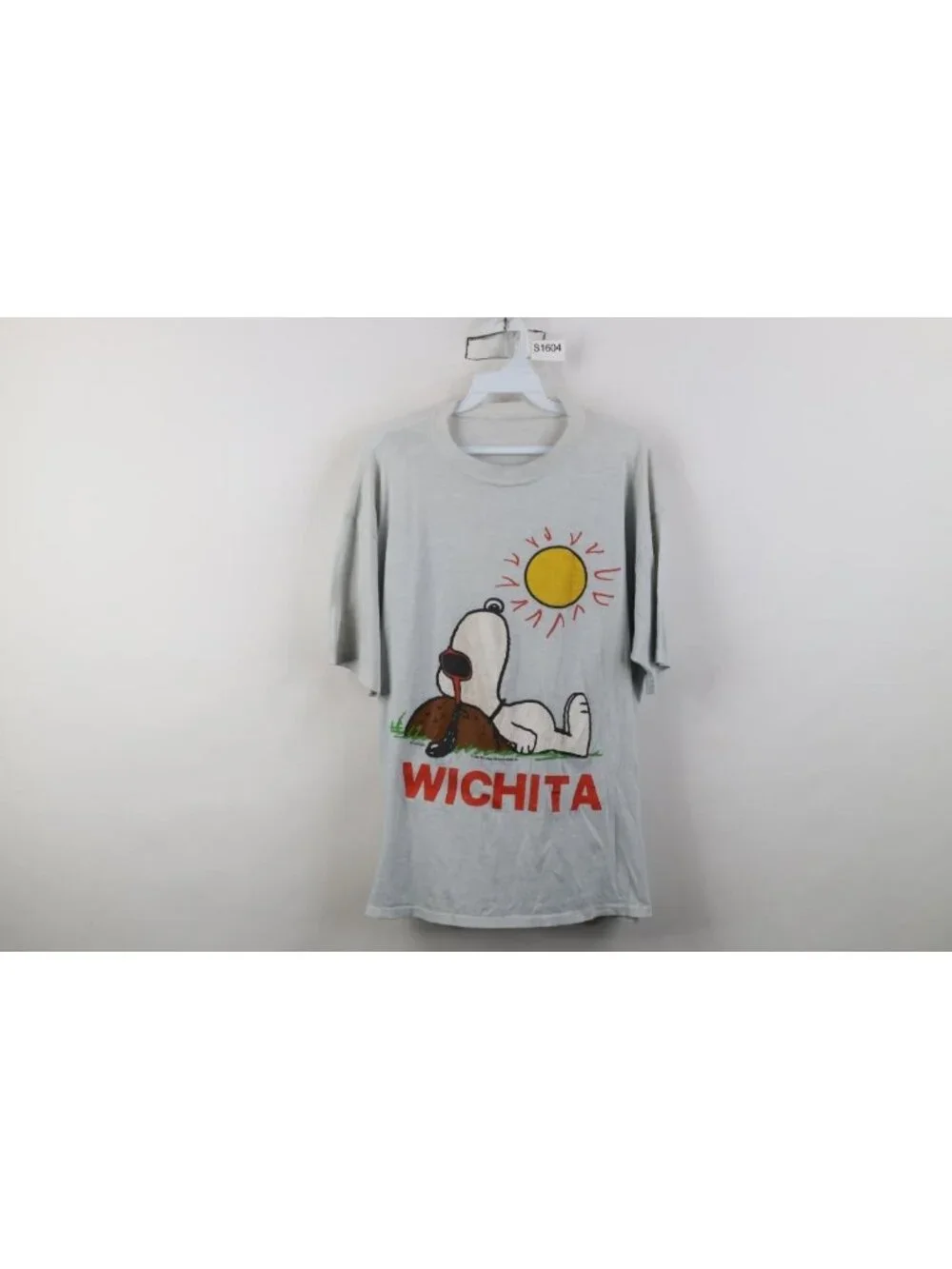Vintage 70s Peanuts Snoopy Mens Large Spell Out Wichita Short Sleeve T-Shirt USA